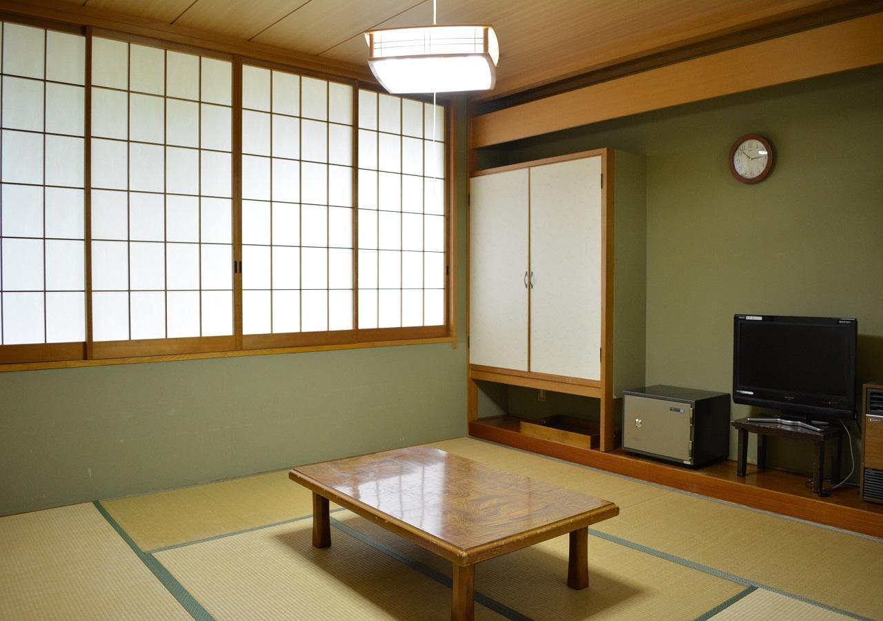 Itoen Hotel Oze Oigami Sanrakuso Numata  Exterior photo